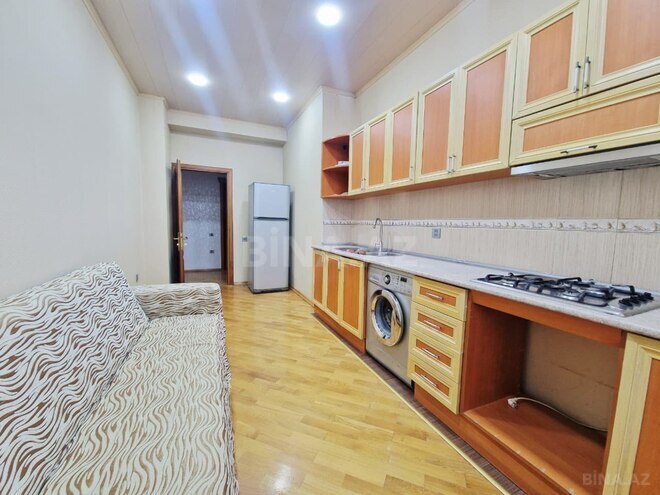 Сдаётся 2-комн. новостройка 90 м², м. Нефтчиляр, photo 9 from 17