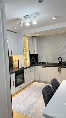 Satılır 4 otaqlı köhnə tikili 150 m², Bakıxanov q., photo 6 from 26