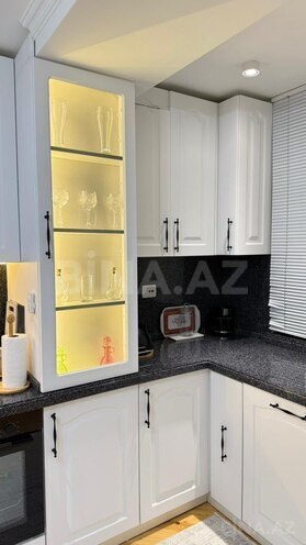 Satılır 4 otaqlı köhnə tikili 150 m², Bakıxanov q., photo 13 from 26