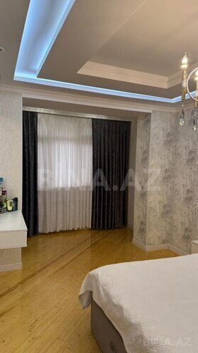 Satılır 4 otaqlı köhnə tikili 150 m², Bakıxanov q., photo 17 from 26