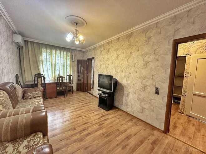 Продаётся 3-комн. вторичка 65 м², м. Ахмедлы, photo 1 from 12