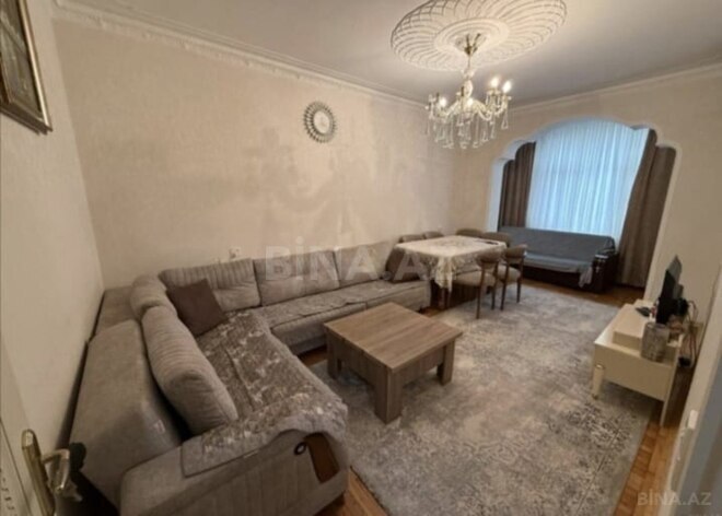 Satılır 2 otaqlı köhnə tikili 70 m², Gənclik m., photo 4 from 17