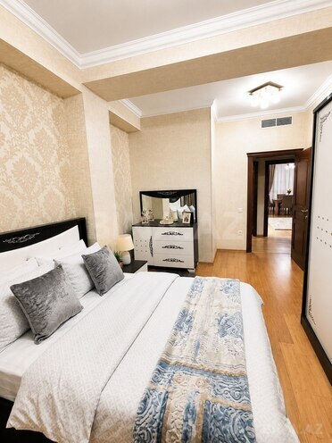 Сдаётся 2-комн. новостройка 80 м², м. 20 января, photo 6 from 11