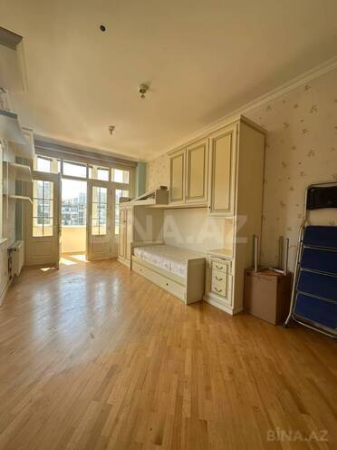 Продаётся 3-комн. новостройка 140 м², м. Элмляр Академиясы, photo 6 from 16