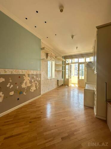 Продаётся 3-комн. новостройка 140 м², м. Элмляр Академиясы, photo 11 from 16