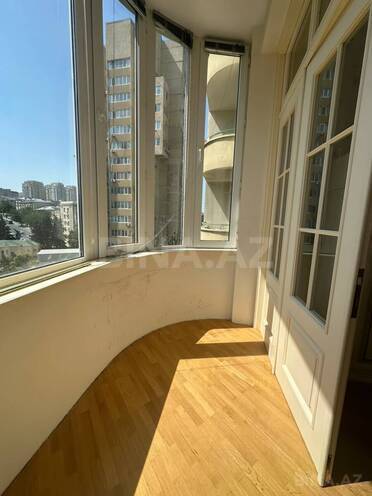 Продаётся 3-комн. новостройка 140 м², м. Элмляр Академиясы, photo 8 from 16