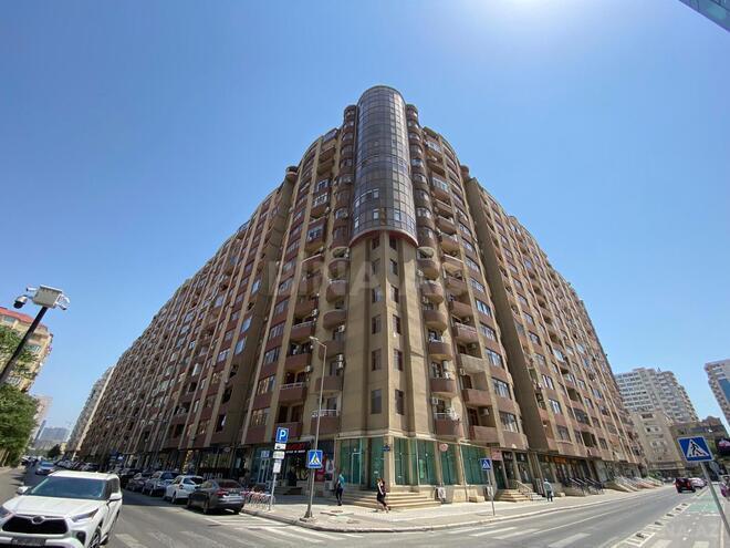 Продаётся 3-комн. новостройка 137 м², м. Шах Исмаил Хатаи, photo 1 from 23