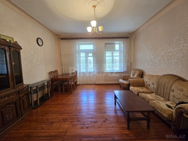 Продаётся 2-комн. вторичка 56.7 м², м. Низами, photo 3 from 14