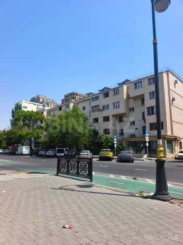 Satılır 1 otaqlı köhnə tikili 38 m², 28 May m., photo 3 from 16