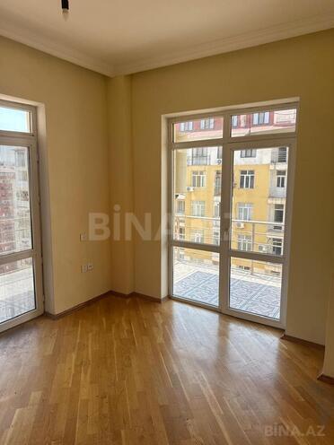 Продаётся 3-комн. новостройка 95 м², м. Ази Асланов, photo 4 from 19