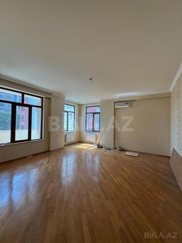 Продаётся 2-комн. новостройка 103 м², м. Элмляр Академиясы, photo 4 from 12