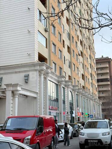 Продаётся 3-комн. новостройка 123 м², м. Элмляр Академиясы, photo 1 from 12