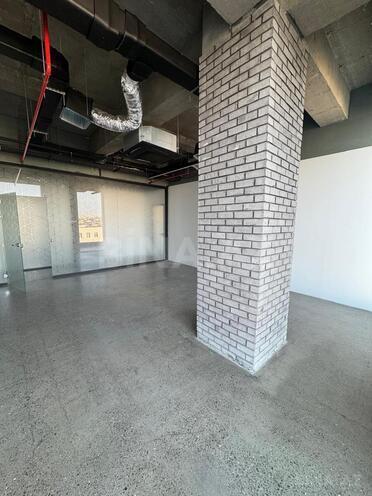 Сдаётся 5-комн. офис 370 м², Хатаинский р., photo 25 from 26