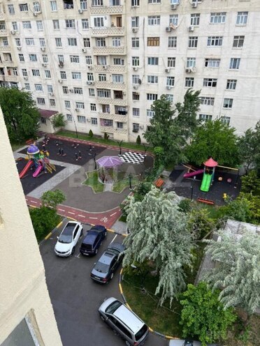 Satılır 3 otaqlı köhnə tikili 51 m², Hövsan q., photo 1 from 10