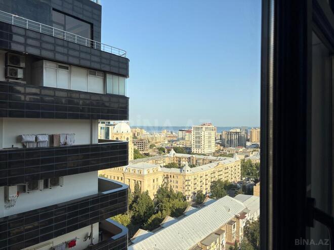 Сдаётся 2-комн. новостройка 100 м², м. Низами, photo 14 from 17