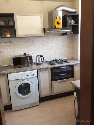 Satılır 2 otaqlı köhnə tikili 50 m², Sahil m., photo 6 from 12