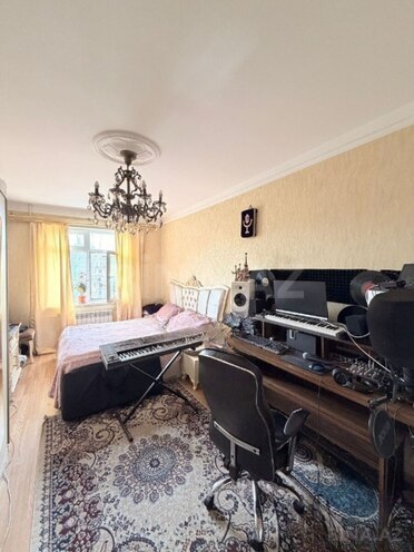 Satılır 3 otaqlı köhnə tikili 80 m², Bakıxanov q., photo 3 from 9