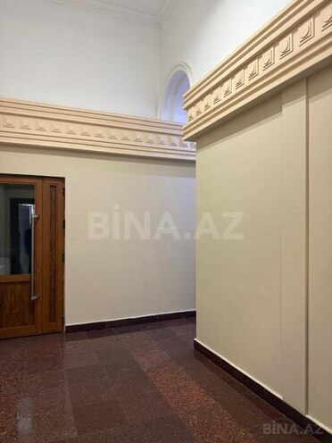Продаётся 2-комн. новостройка 110 м², м. Элмляр Академиясы, photo 9 from 12