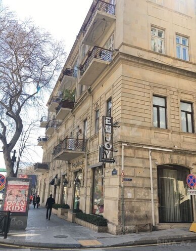 Сдаётся 3-комн. вторичка 110 м², м. Сахил, photo 3 from 18