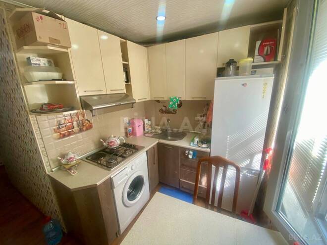 Satılır 1 otaqlı köhnə tikili 35 m², Elmlər Akademiyası m., photo 5 from 10