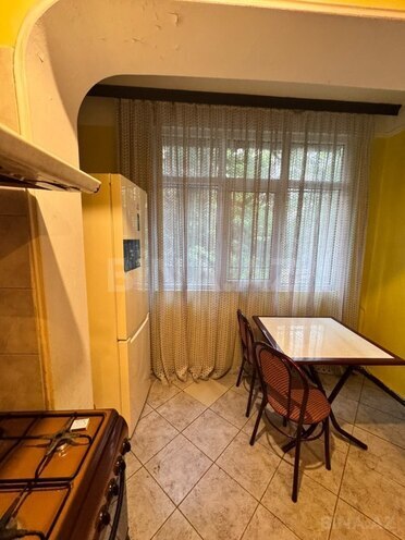 İcarəyə verilir 3 otaqlı köhnə tikili 80 m², Azadlıq Prospekti m., photo 8 from 13