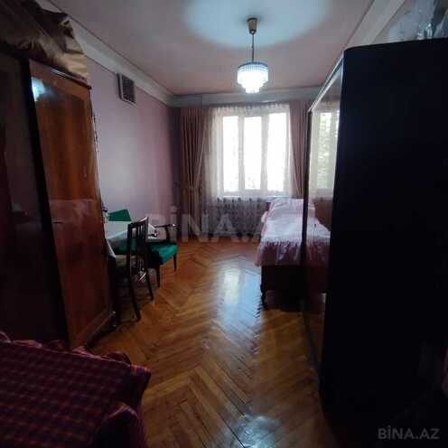 Satılır 3 otaqlı köhnə tikili 65 m², İnşaatçılar m., photo 6 from 11