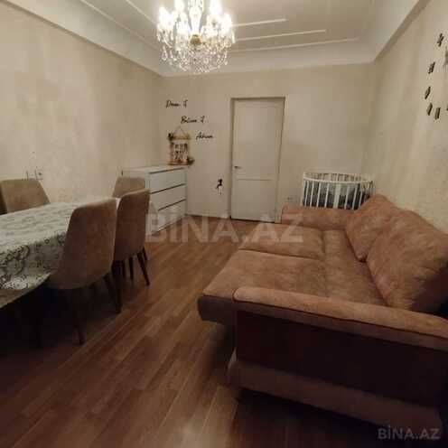 Satılır 3 otaqlı köhnə tikili 65 m², İnşaatçılar m., photo 4 from 11
