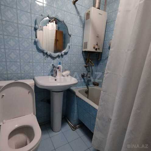 Satılır 3 otaqlı köhnə tikili 65 m², İnşaatçılar m., photo 10 from 11