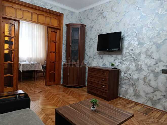 Сдаётся 1-комн. вторичка 60 м², м. 28 мая, photo 1 from 12