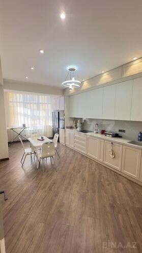 Сдаётся 4-комн. новостройка 145 м², Насиминский  р., photo 10 from 27