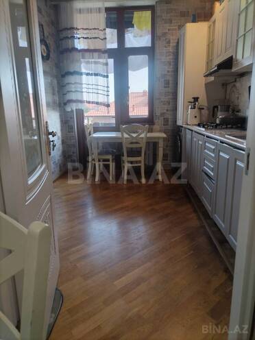 Satılır 2 otaqlı köhnə tikili 73 m², Həzi Aslanov q., photo 5 from 11