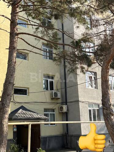 Satılır 3 otaqlı köhnə tikili 65 m², Binə q., photo 1 from 17