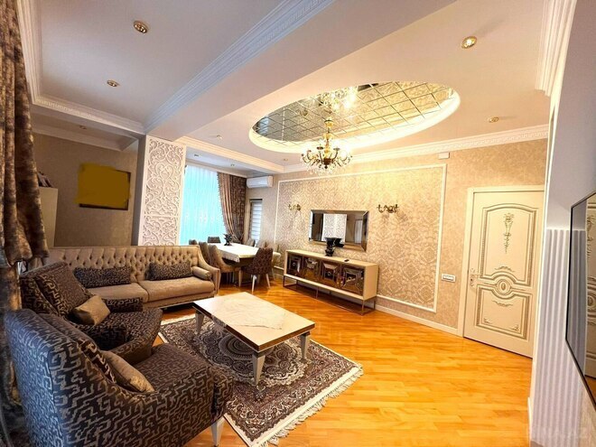 Продаётся 3-комн. новостройка 130 м², м. Гянджлик, photo 4 from 17