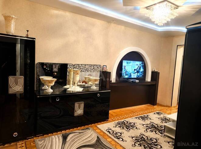 Продаётся 3-комн. вторичка 95 м², Бинагадинский р., photo 3 from 13
