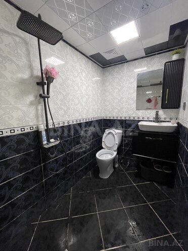 Satılır 4 otaqlı köhnə tikili 60 m², Bakıxanov q., photo 16 from 17