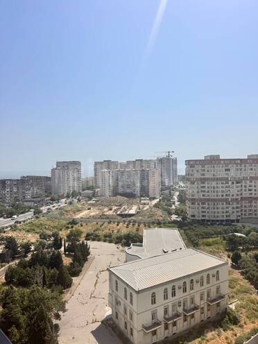 Сдаётся 4-комн. новостройка 150 м², пос. Ази Асланова, photo 1 from 20