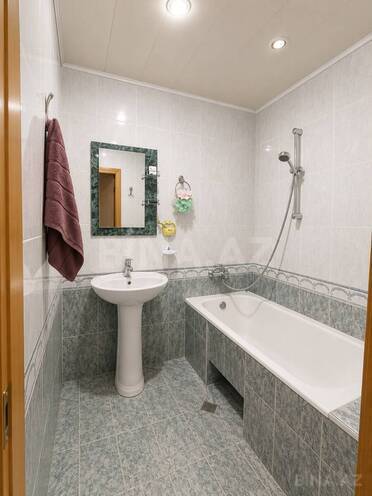 Satılır 3 otaqlı köhnə tikili 90 m², Azadlıq Prospekti m., photo 8 from 13