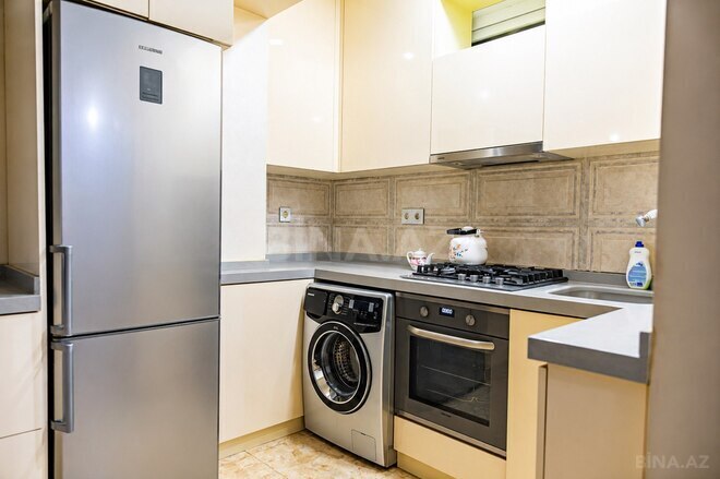 İcarəyə verilir 4 otaqlı yeni tikili 100 m², 8 Noyabr m., photo 11 from 13