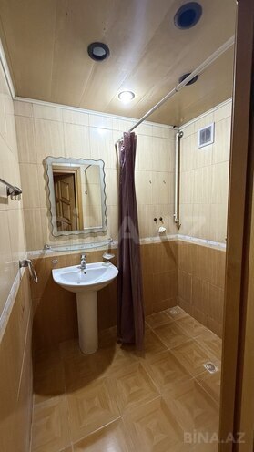 Продается 2-комн. вторичка 65 м², пос. Бакиханова, photo 11 from 13