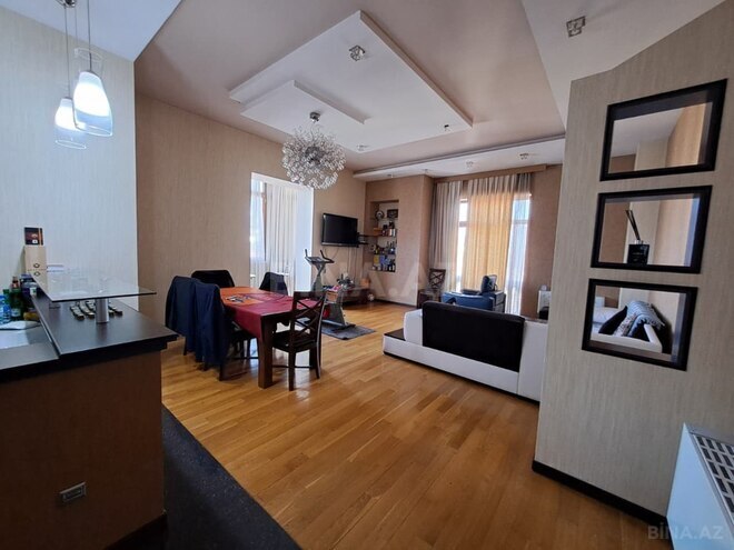 İcarəyə verilir 3 otaqlı yeni tikili 180 m², Sahil m., photo 1 from 31