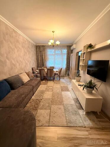 Satılır 2 otaqlı köhnə tikili 55 m², Memar Əcəmi m., photo 1 from 9
