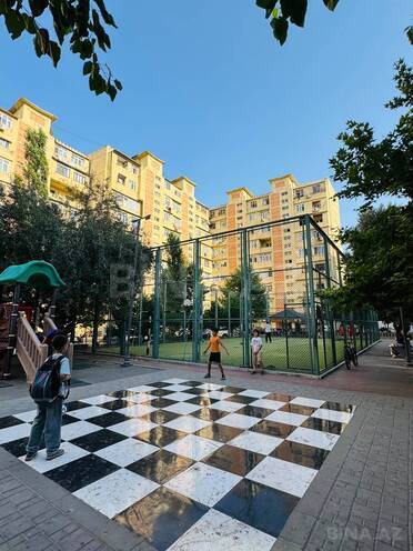 Satılır 3 otaqlı köhnə tikili 90 m², Yeni Yasamal q., photo 1 from 12