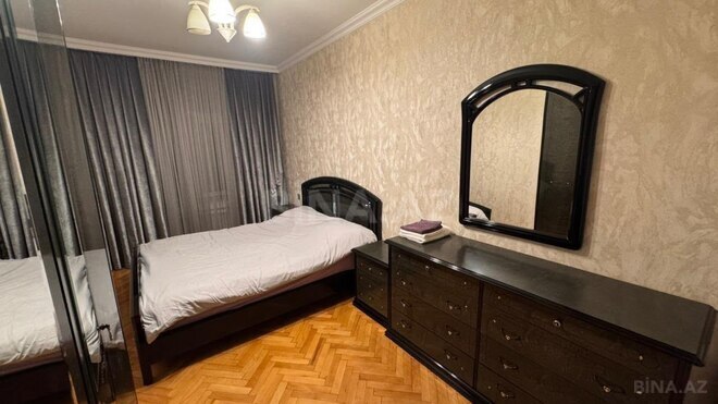 Сдаётся 2-комн. вторичка 65 м², м. Низами, photo 4 from 11