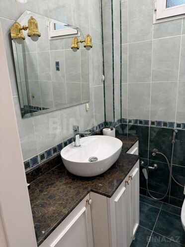 Сдаётся 2-комн. вторичка 65 м², м. Низами, photo 6 from 11