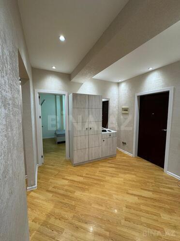 Сдаётся 3-комн. новостройка 85 м², м. Иншаатчылар, photo 14 from 17