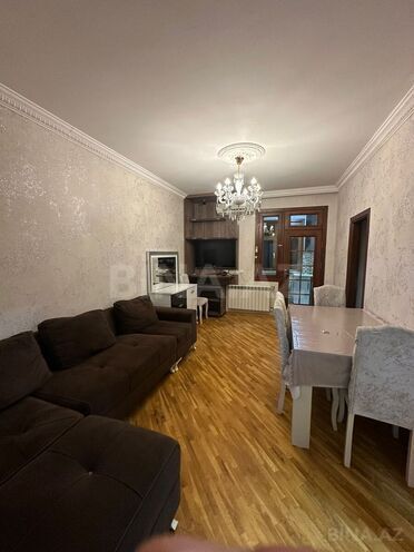 Сдаётся 3-комн. вторичка 65 м², м. Мемар Аджеми, photo 1 from 14