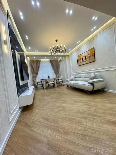 Продаётся 2-комн. новостройка 70 м², Бинагадинский р., photo 3 from 19