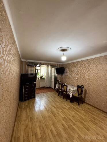 Продаётся 2-комн. вторичка 60 м², м. Иншаатчылар, photo 3 from 18