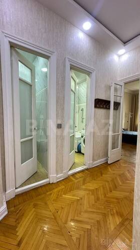 İcarəyə verilir 3 otaqlı köhnə tikili 130 m², Sahil m., photo 16 from 19