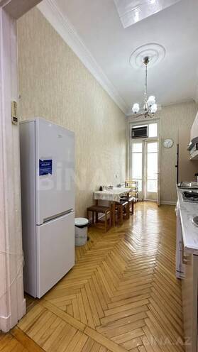 İcarəyə verilir 3 otaqlı köhnə tikili 130 m², Sahil m., photo 11 from 19
